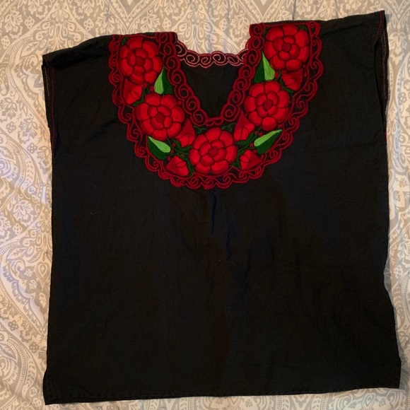 Tops - Mexicana Embroidered Black blouse